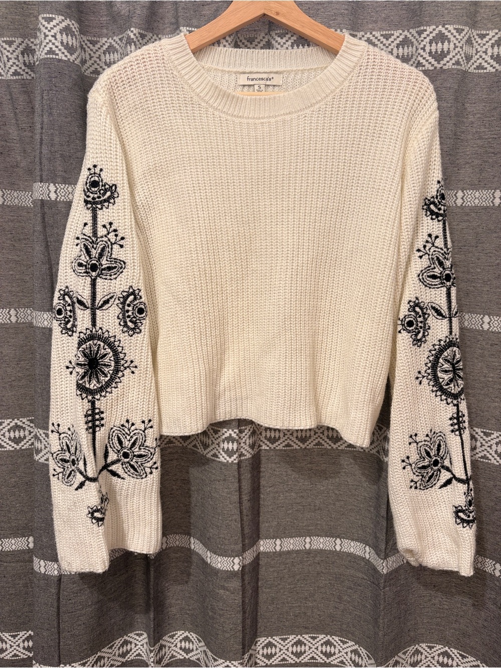 Francesca's Cream Ribbed Knit Sweater